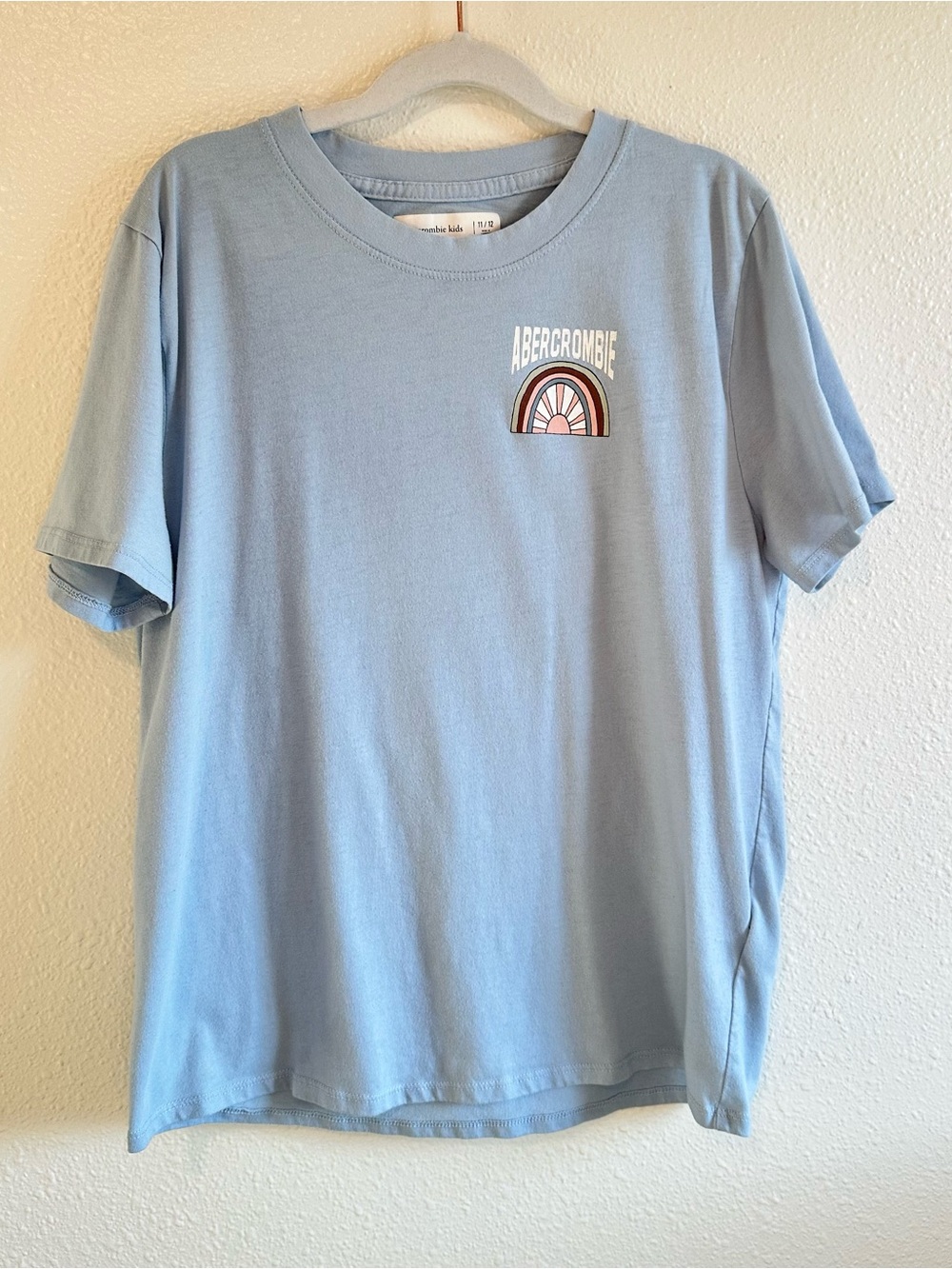 Abercrombie and Fitch kids Tee size 11/12